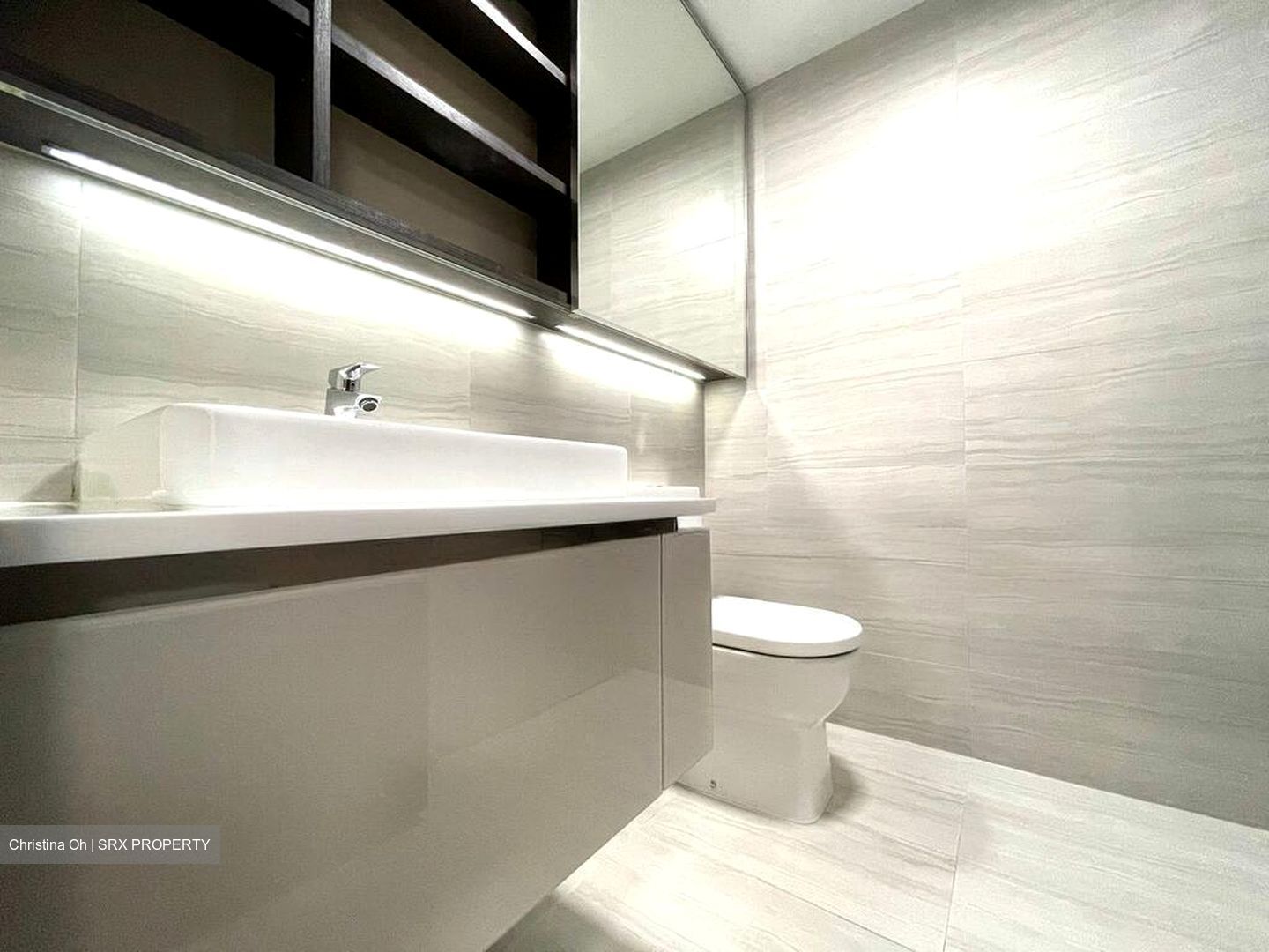 Lake Grande (D22), Condominium #502737001